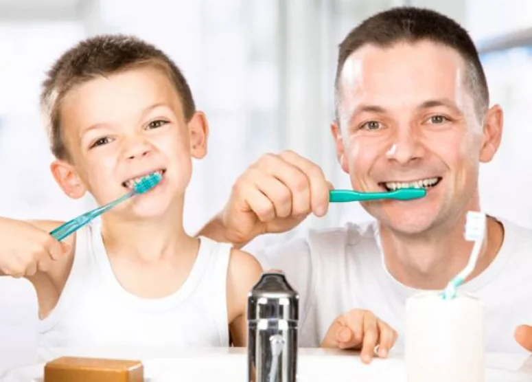 Cómo Cuidar los Dientes de tus Hijos - Odonto Ávila